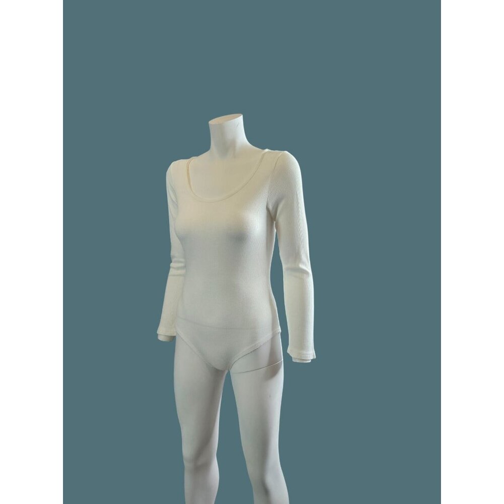 Pol White  Lightweight Knit Long Sleeve Bodysuit Women Size Small